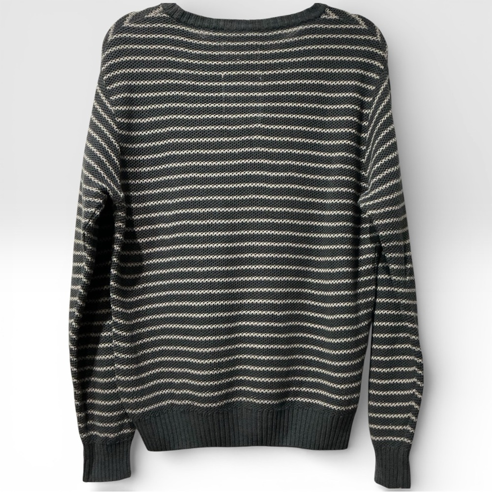Barbour Men’s Grey Stripe Crewneck Sweater - Picture 2 of 5